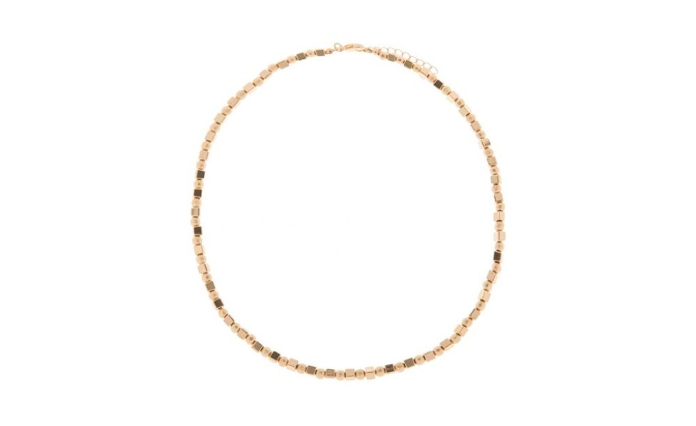 Ubrania w stylu minimalistycznym 45